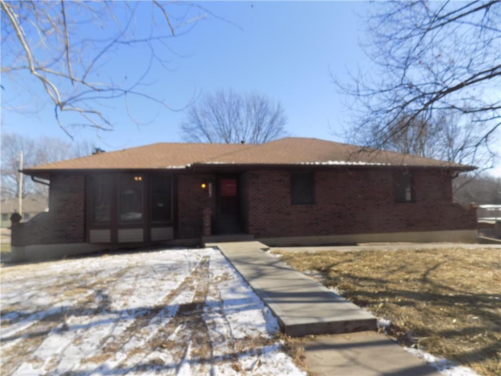 1319 S 15th Street — photo 2