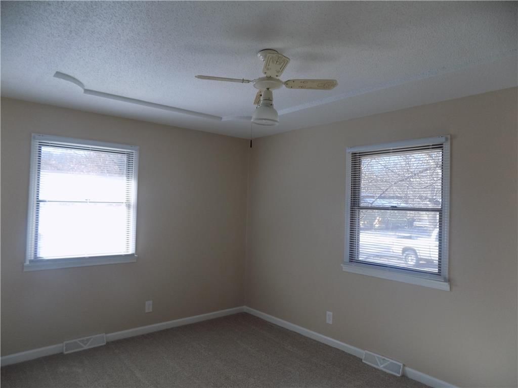 1319 S 15th Street — photo 17