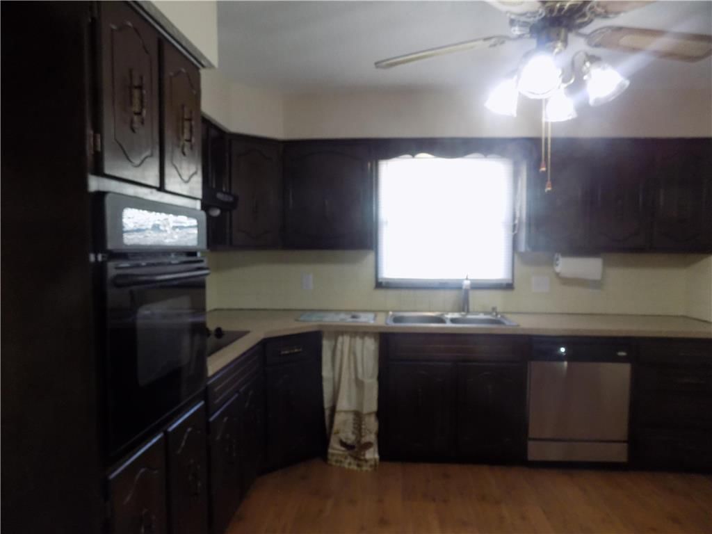 1319 S 15th Street — photo 9