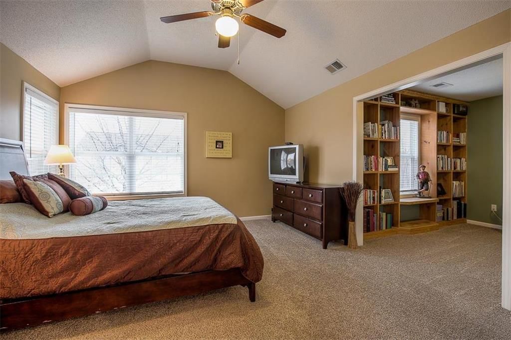 16034 S Stagecoach Drive — photo 11