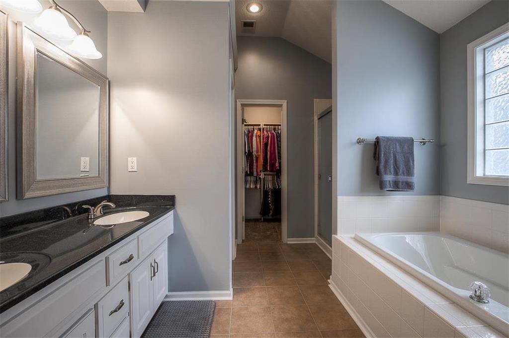 16034 S Stagecoach Drive — photo 12