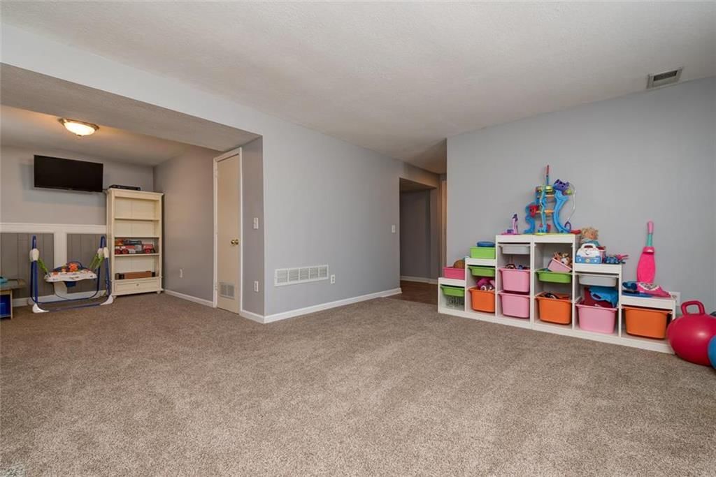 532 S OSCAR Street — photo 19