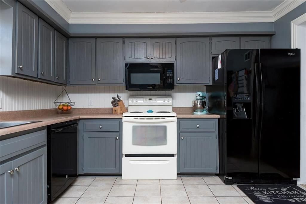 532 S OSCAR Street — photo 6