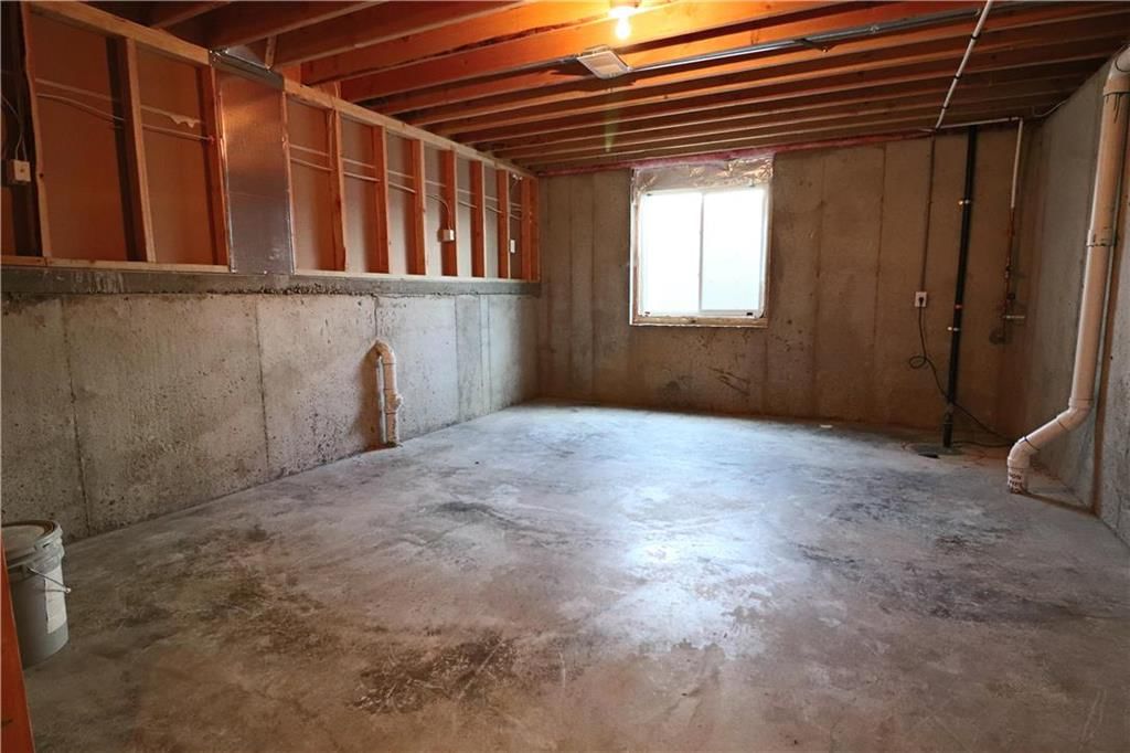 618 Johnston Parkway — photo 29