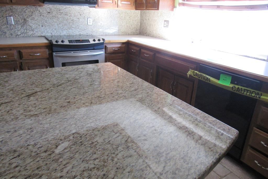 1015 Brookside Drive — photo 4