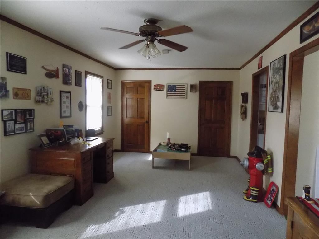 2900 Tonganoxie Drive — photo 8