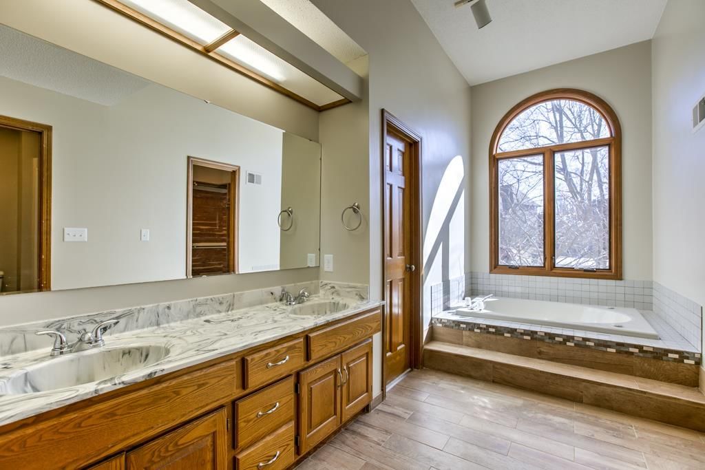 2710 NW Cedar Brook Drive — photo 12