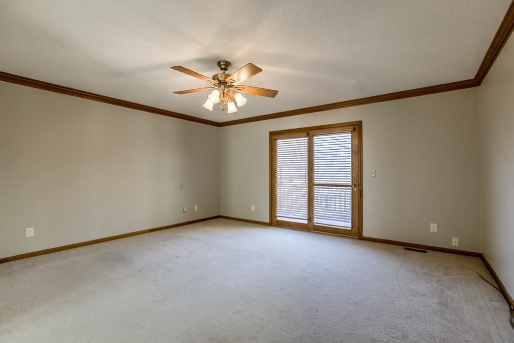 2710 NW Cedar Brook Drive — photo 10