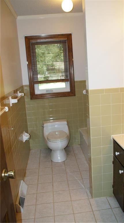 1042 Holman Street — photo 12