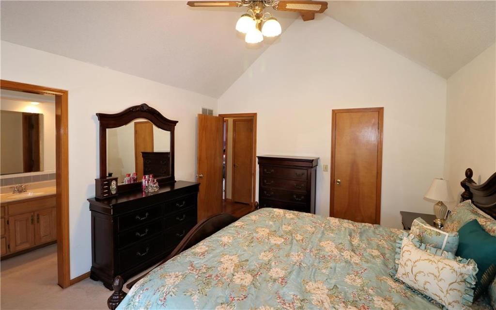 12401 S Blackfoot Drive — photo 9