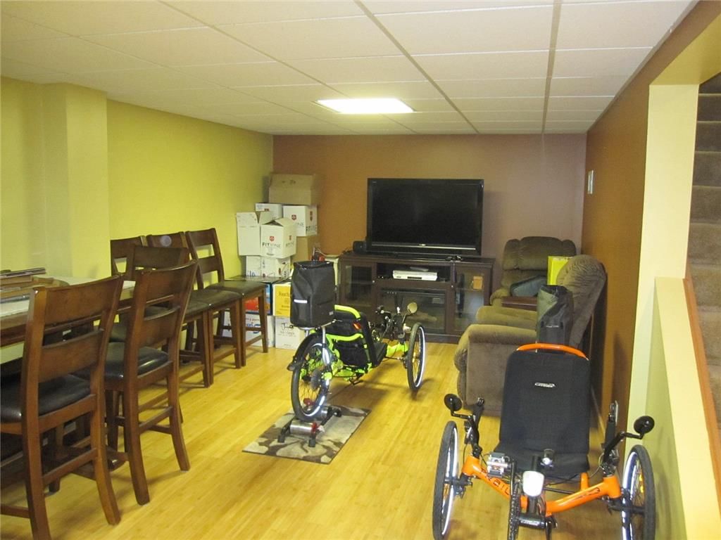 2805 Walnut Street — photo 17
