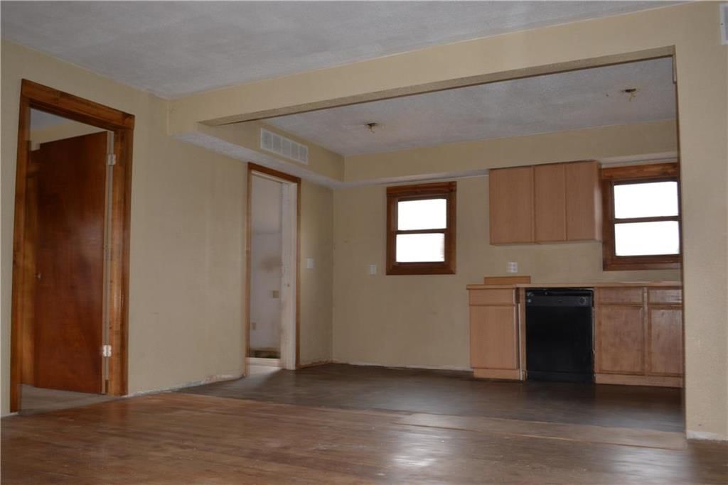 1705 Main Street — photo 4