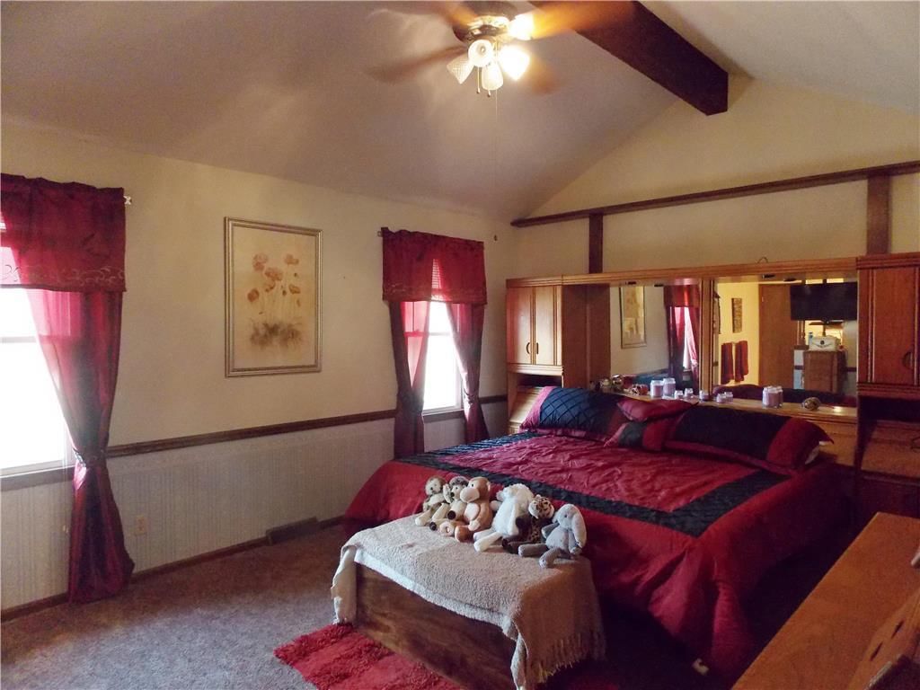 25212 Lone Pine Drive — photo 11