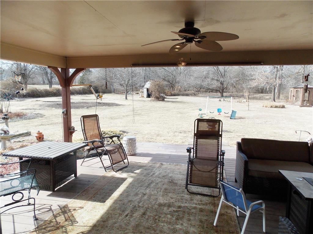 25212 Lone Pine Drive — photo 18