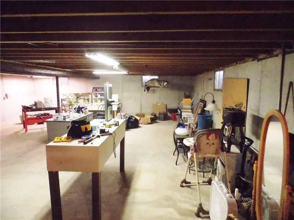 25212 Lone Pine Drive — photo 22