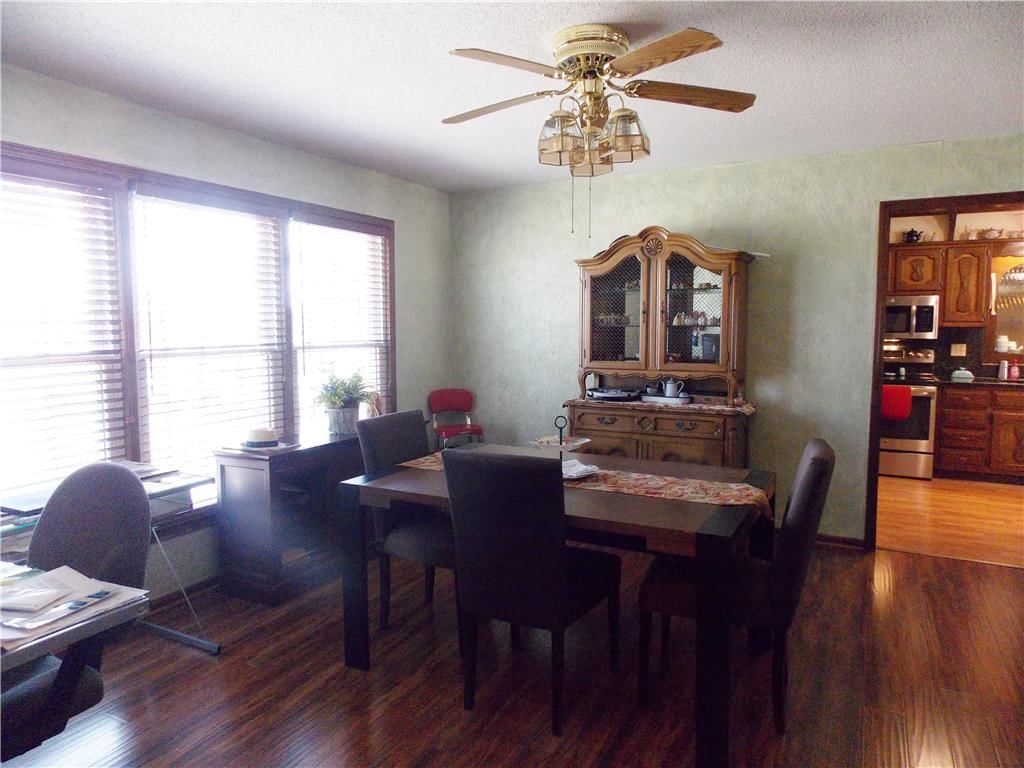 25212 Lone Pine Drive — photo 10