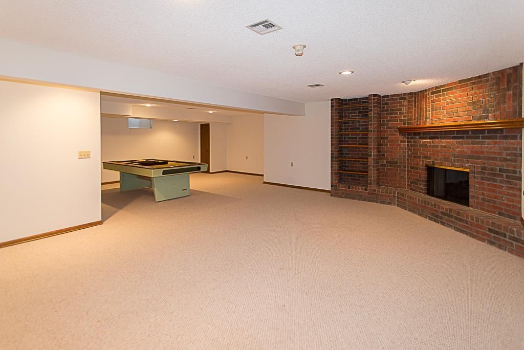 12049 Earnshaw Street — photo 16