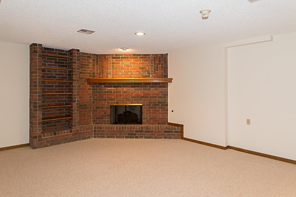 12049 Earnshaw Street — photo 20