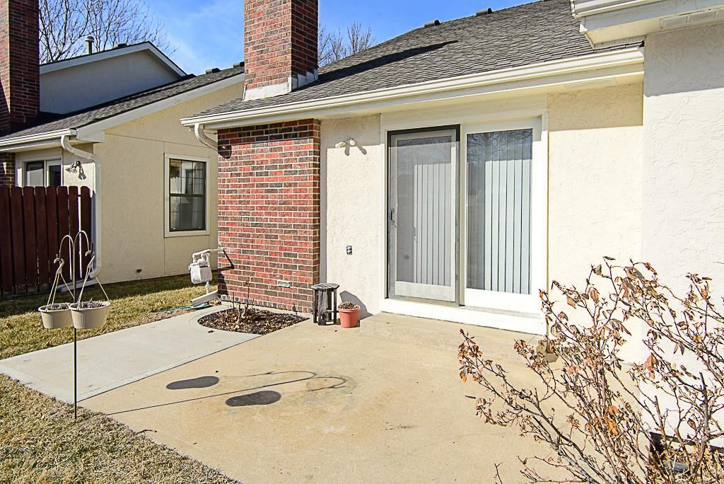 12049 Earnshaw Street — photo 24