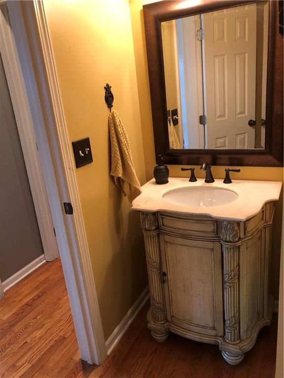 15871 S Apache Street — photo 8