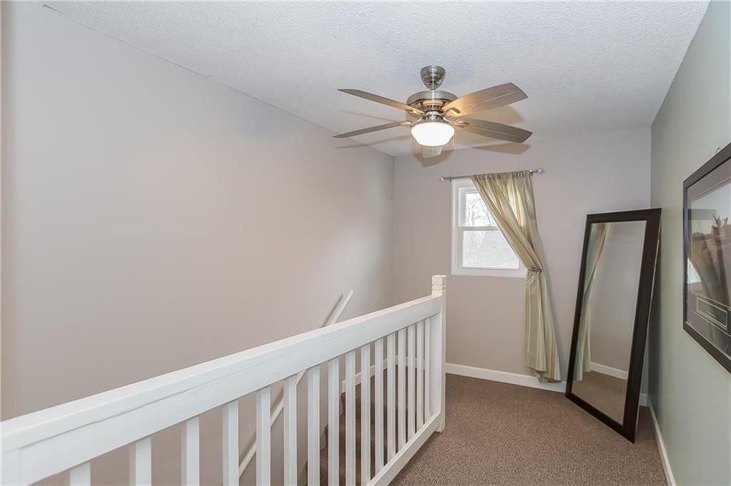 58 Beach Drive — photo 16