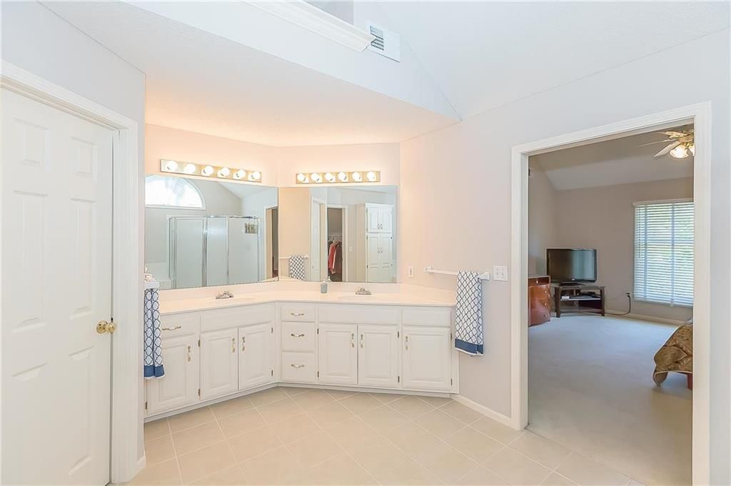 14014 W 71ST Terrace — photo 14