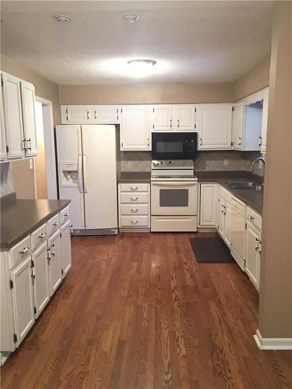 413 NE DUNCAN Road — photo 2