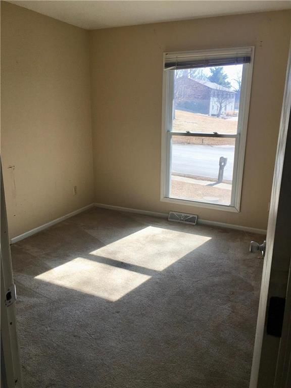 413 NE DUNCAN Road — photo 16