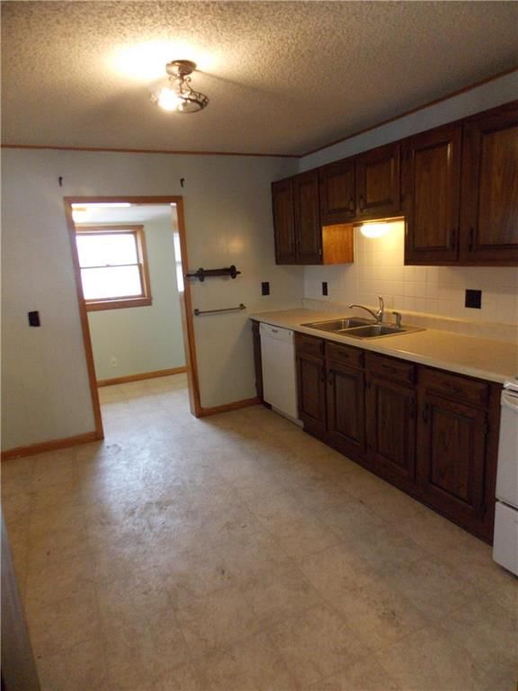 738 Walnut Street — photo 12