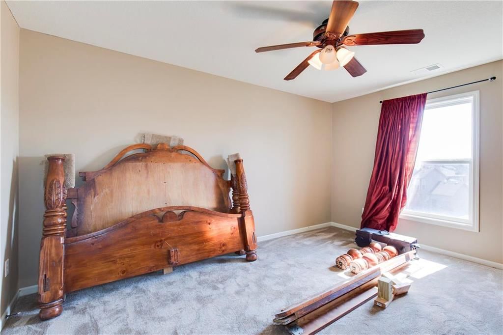 2301 W Cothrell Street — photo 18