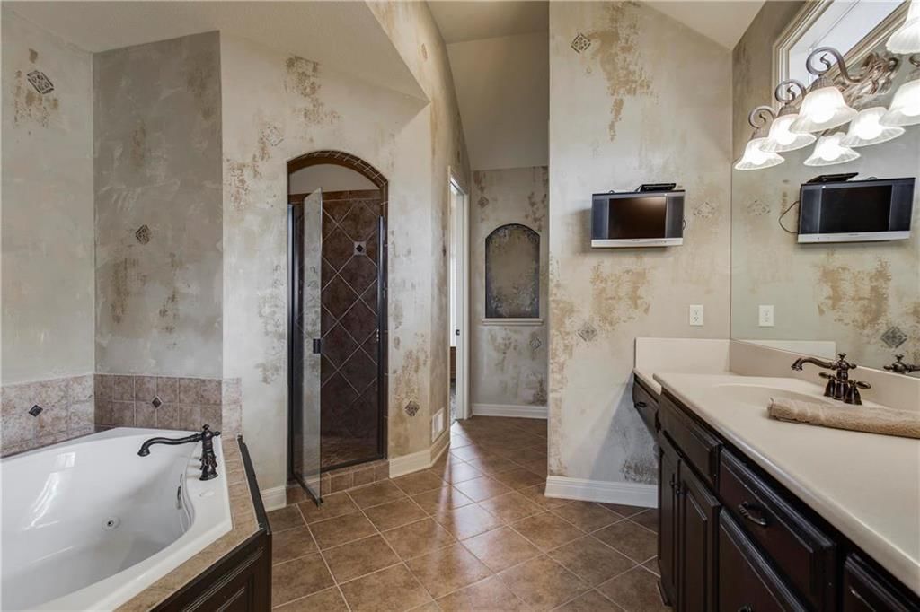 6013 NW 103rd Street — photo 18