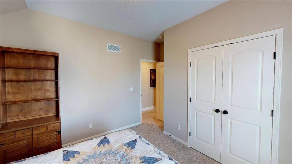 7608 N Nodaway Avenue — photo 14
