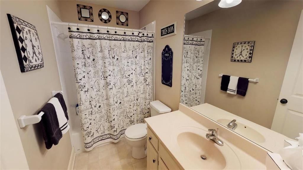 7608 N Nodaway Avenue — photo 15