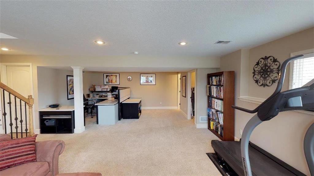 7608 N Nodaway Avenue — photo 18