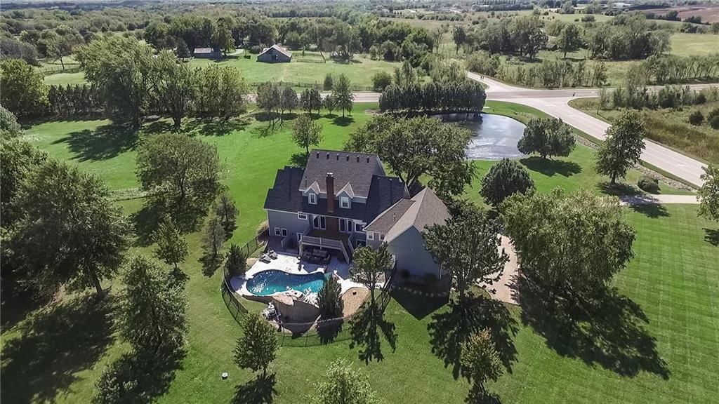 17851 Quivira Road — photo 25