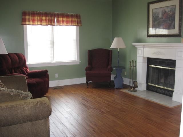 709 W Clay Avenue — photo 14