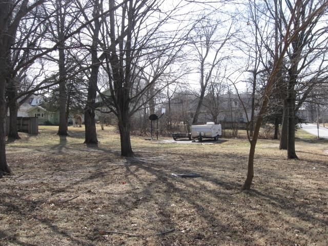 709 W Clay Avenue — photo 24