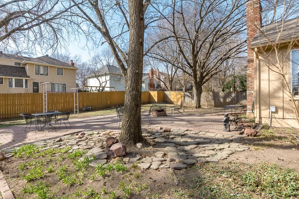 10416 Monrovia Street — photo 23