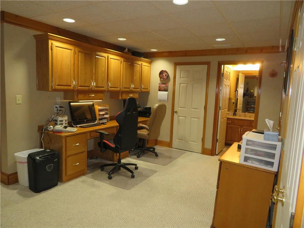 404 E Orchard Street — photo 23