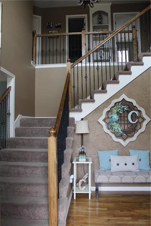538 E Meadowlark Court — photo 4