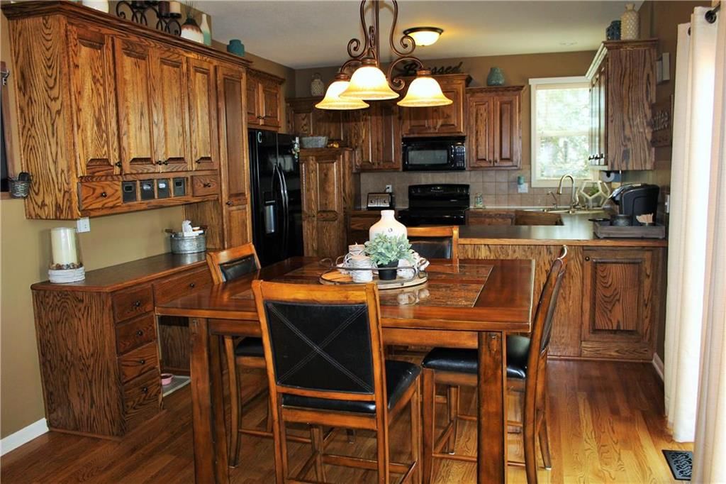 538 E Meadowlark Court — photo 7