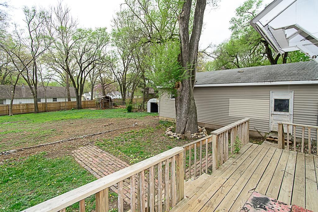 579 E Loula Street — photo 23