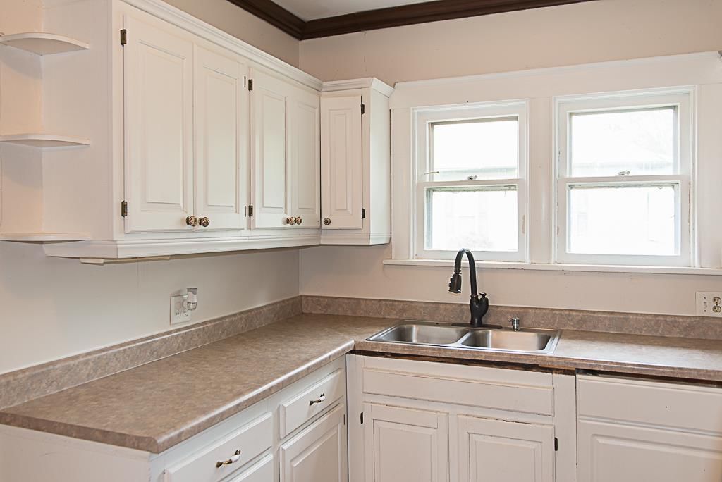 579 E Loula Street — photo 10