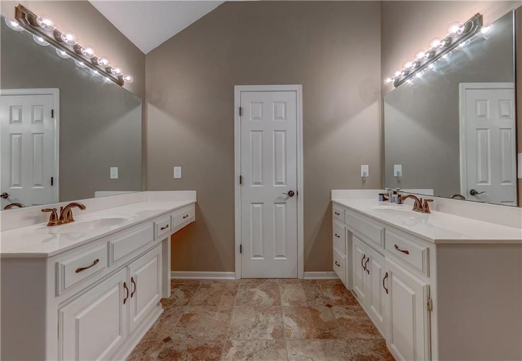 14935 Horton Street — photo 17