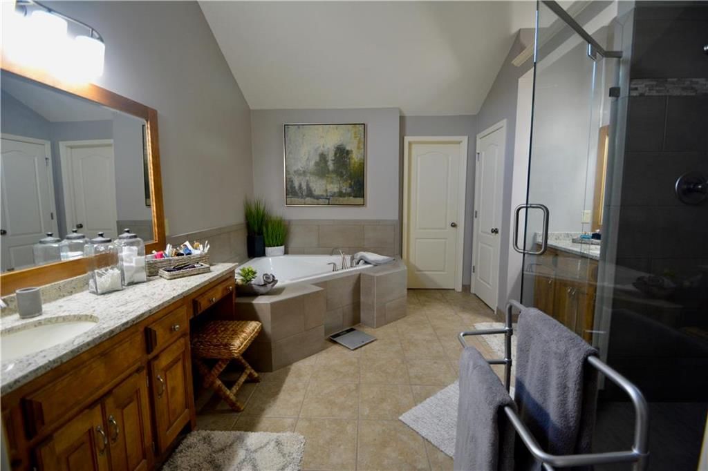 10903 W 144th Terrace — photo 13