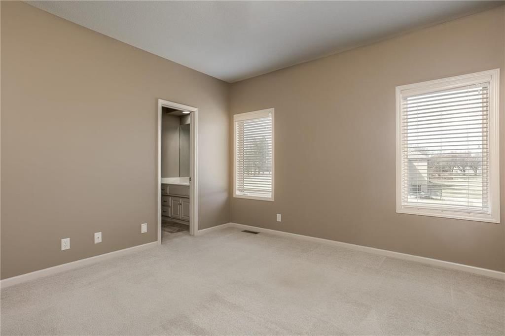 5610 W 180th Street — photo 16