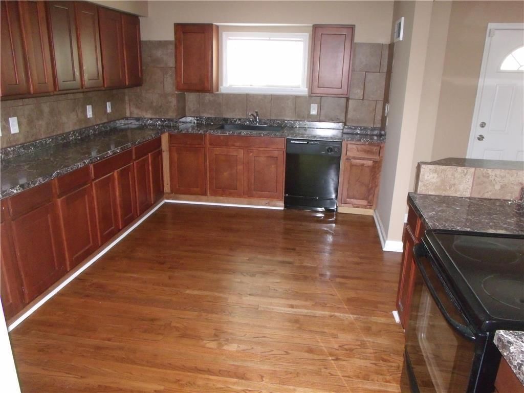 6205 E 109th Terrace — photo 5