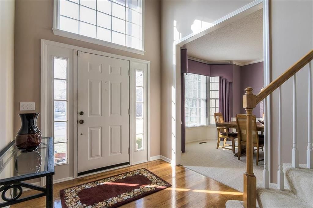5406 W 140th Street — photo 2