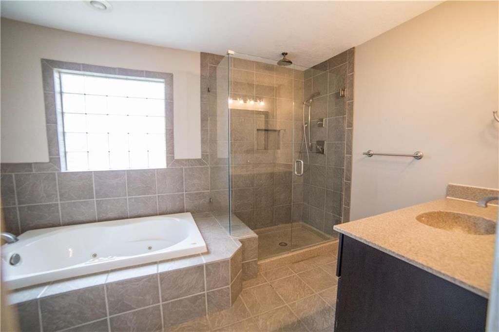 6700 NE 48th Street — photo 10