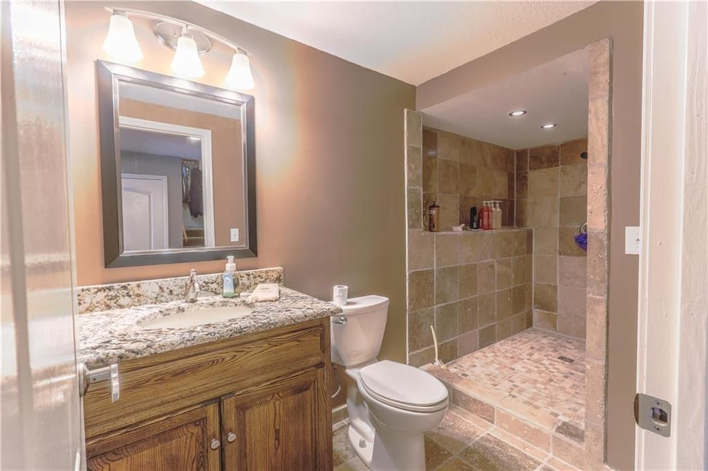 4110 NE 82nd Street — photo 11